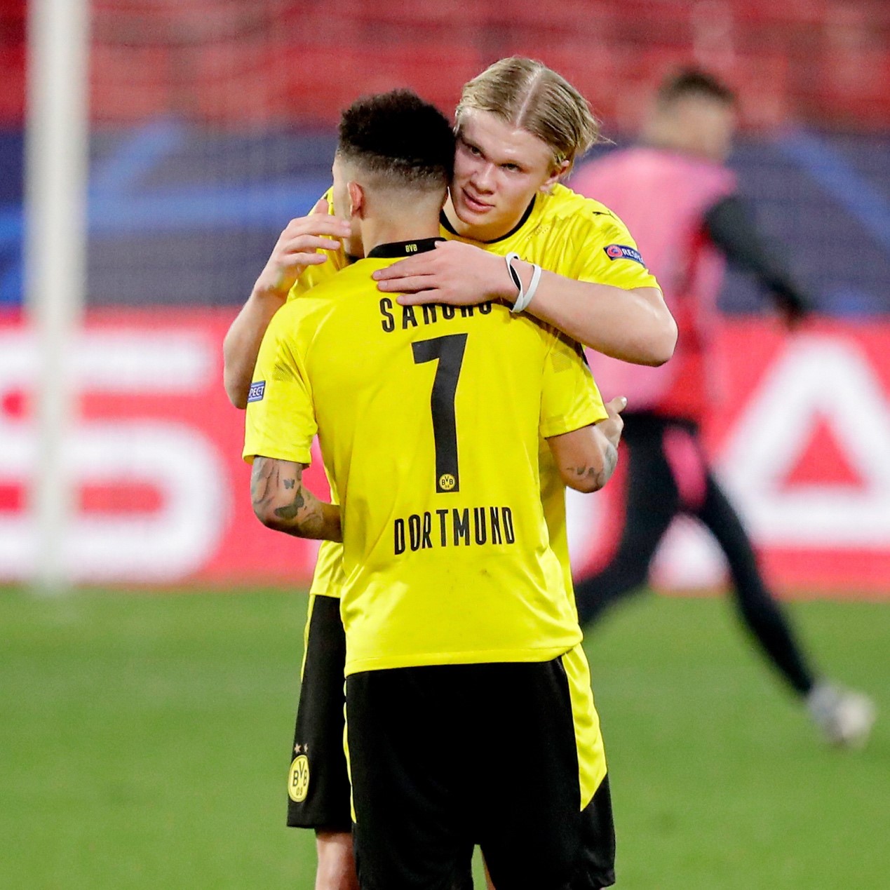 kaiyun体育官网洛杉矶湖人围绕欧冠再遭质疑多特蒙德赛前内部沟通之后,布莱顿今夜再遭质疑(多特蒙德历届主教练名单)